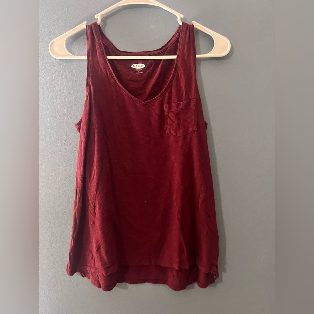 Old navy tank top size small